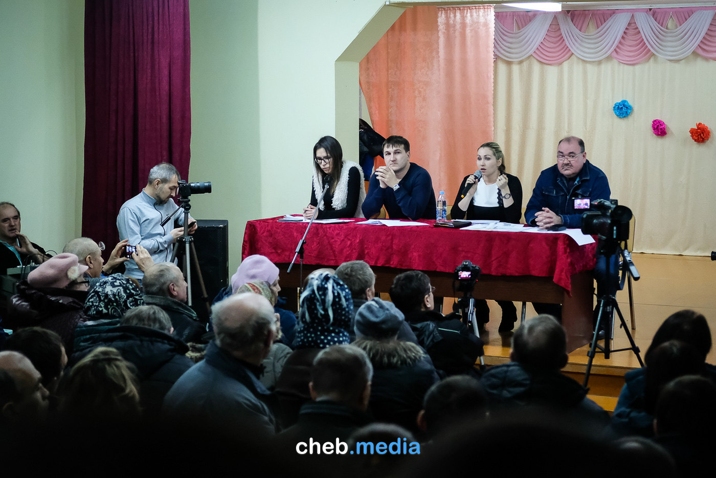 Китайский молокозавод в Чувашии: жители против, но что это меняет? Репортаж с публичных слушаний